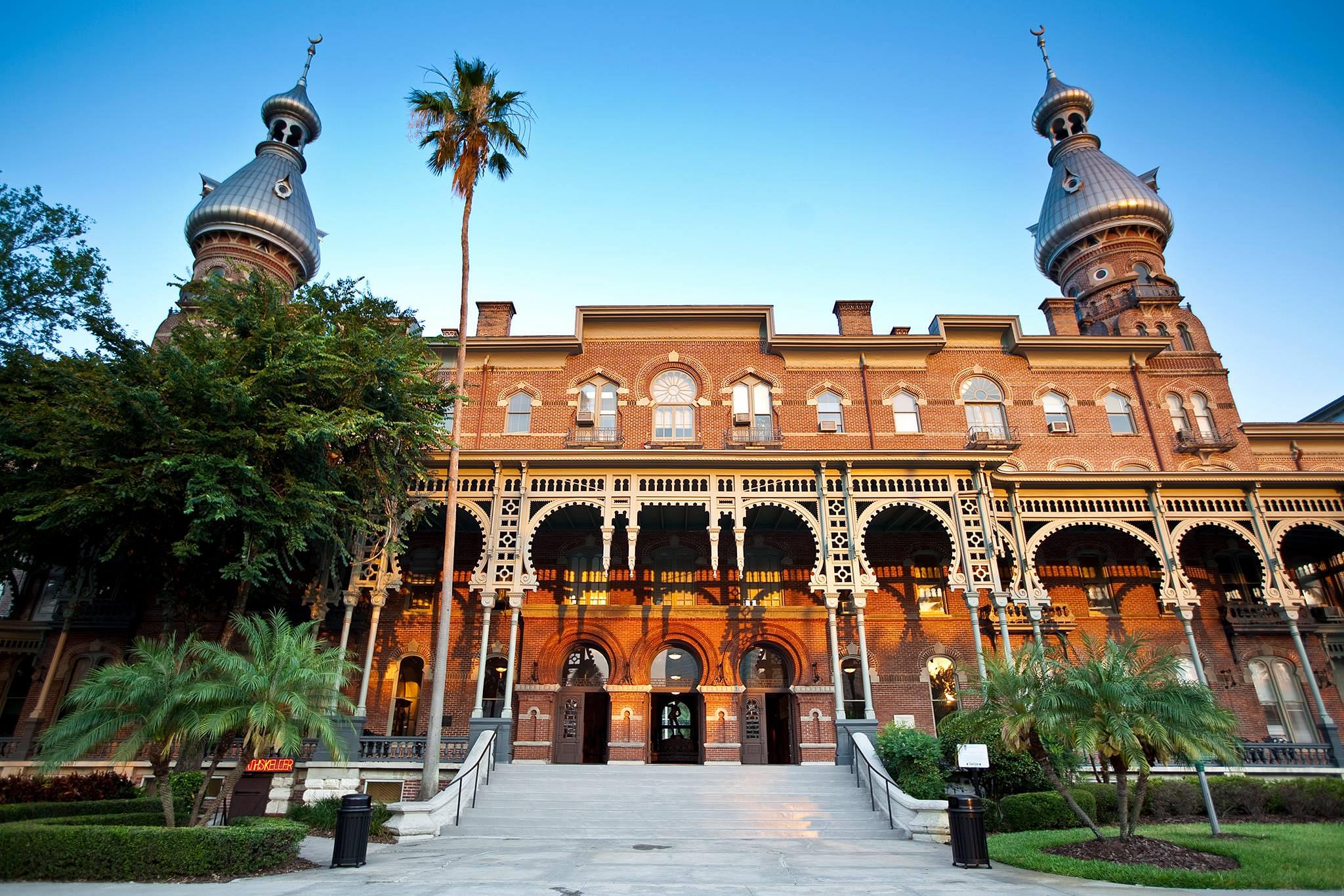 University Of Tampa [UT], Tampa Programs, Tuition Fees & Entry